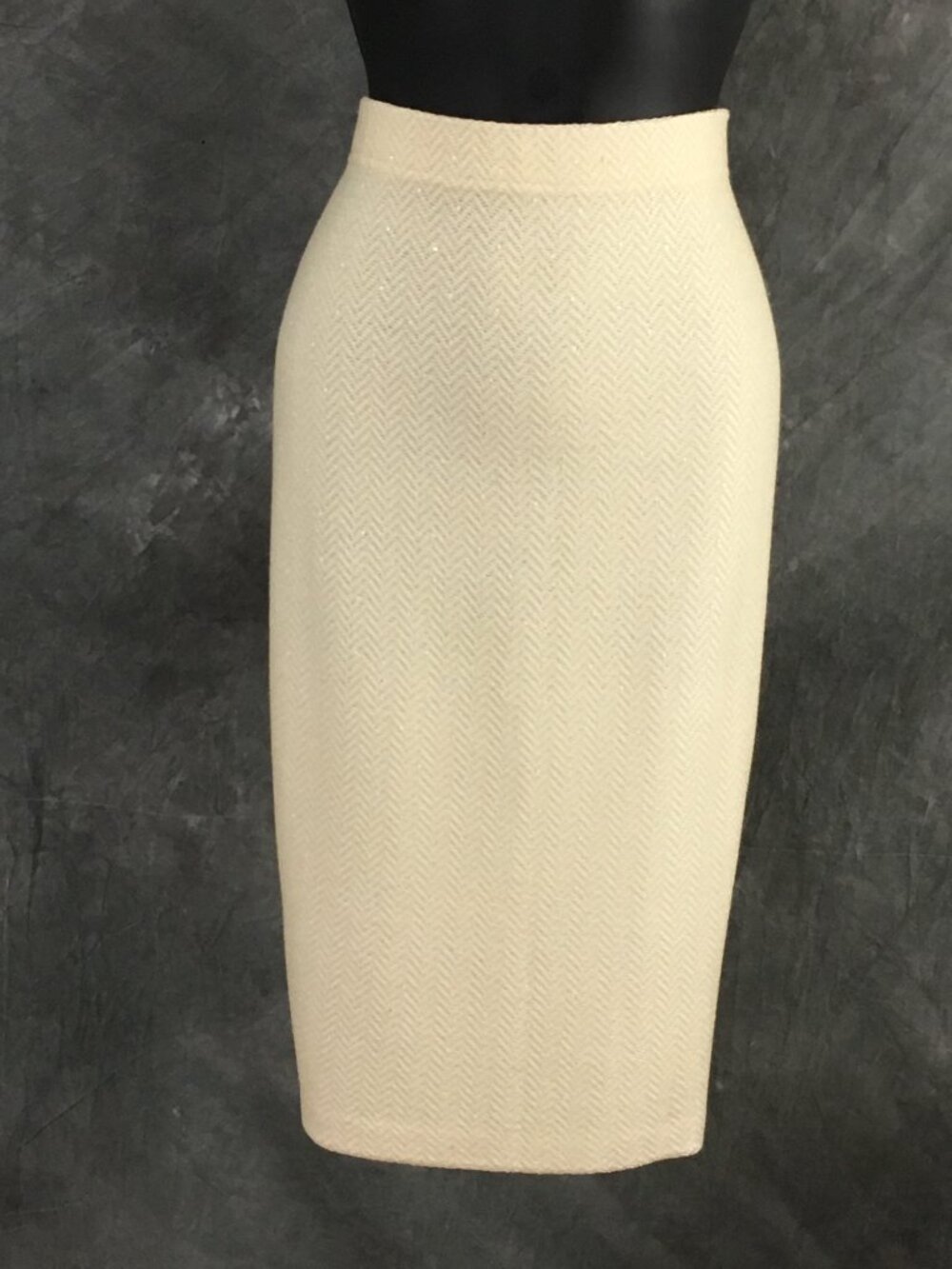 BEAUTIFUL St John couture yellow multi pearl paillettes skirt suit size 12 - Picture 9 of 10
